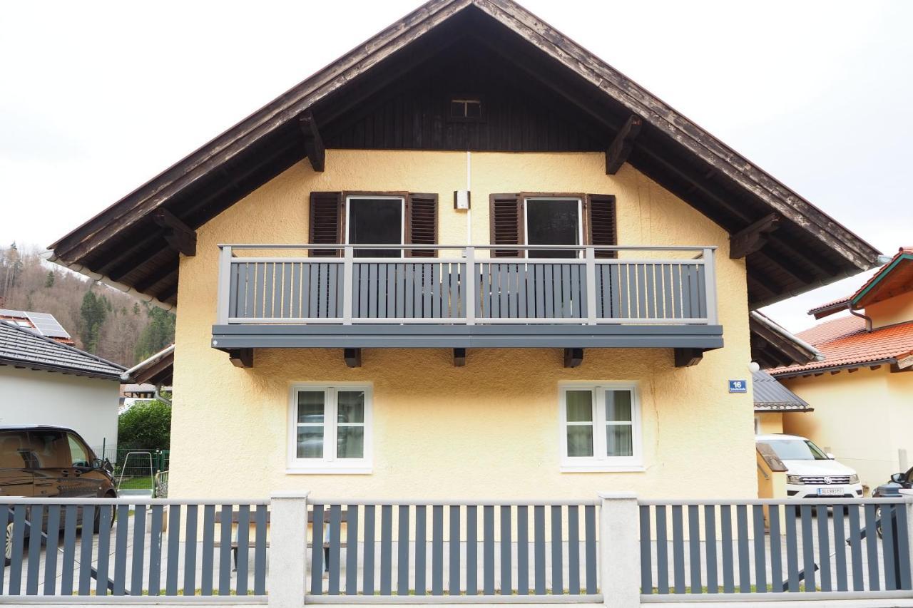 Ferienwohnung Fuerstenbrunn Grödig Dış mekan fotoğraf